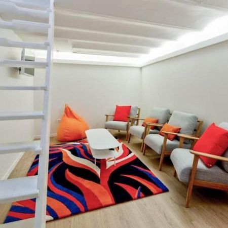 Cozy 2 Bedroom Apartment In Párizs Kültér fotó