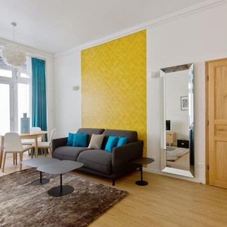 Cozy 2 Bedroom Apartment In Párizs Kültér fotó